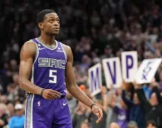 张伯伦在篮球锦标赛中创个人得分100 张伯伦在篮球锦标赛中创个人得分100